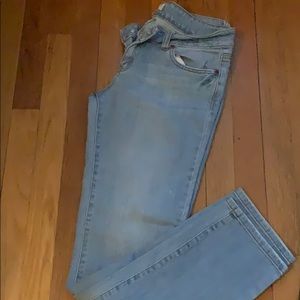 3/$25 Forever 21 light wash Jeans